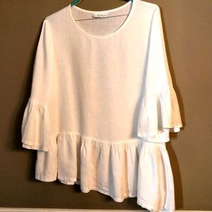 Like new!  Bryn Walker Linen Franci asymmetrical ruffle sleeve top M